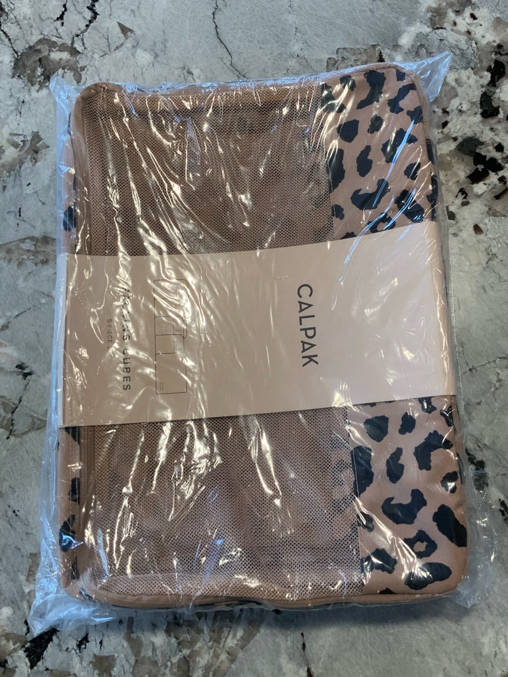 Calpak 5-piece set packing cubes cheetah - Picture 2 of 6